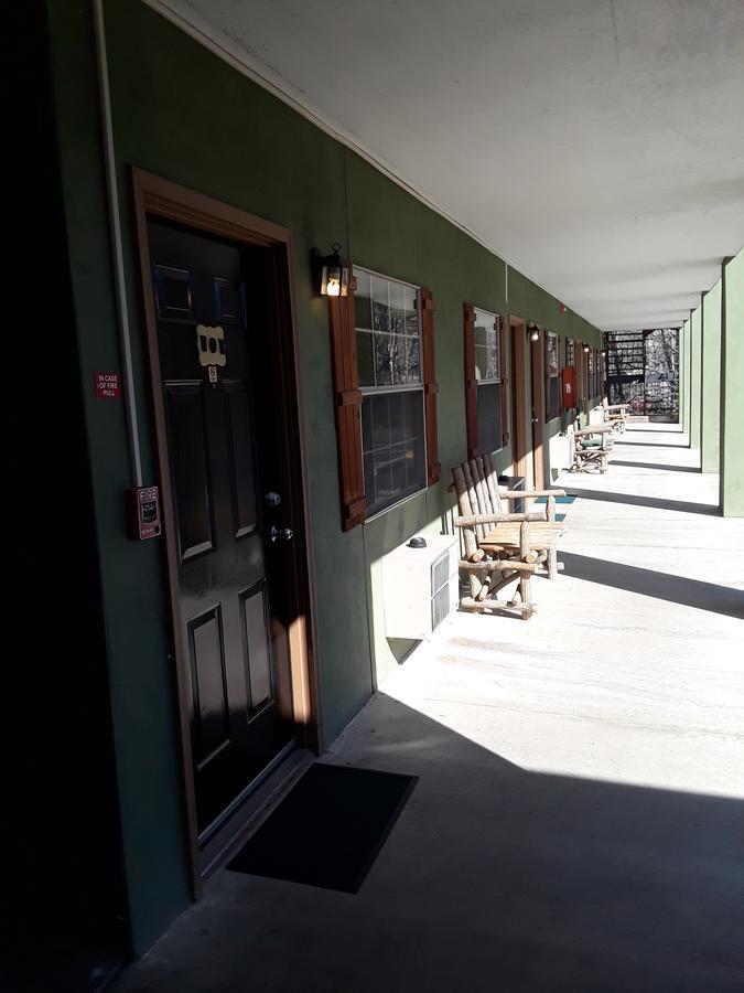 The Lodge 尤里卡斯普林斯 外观 照片